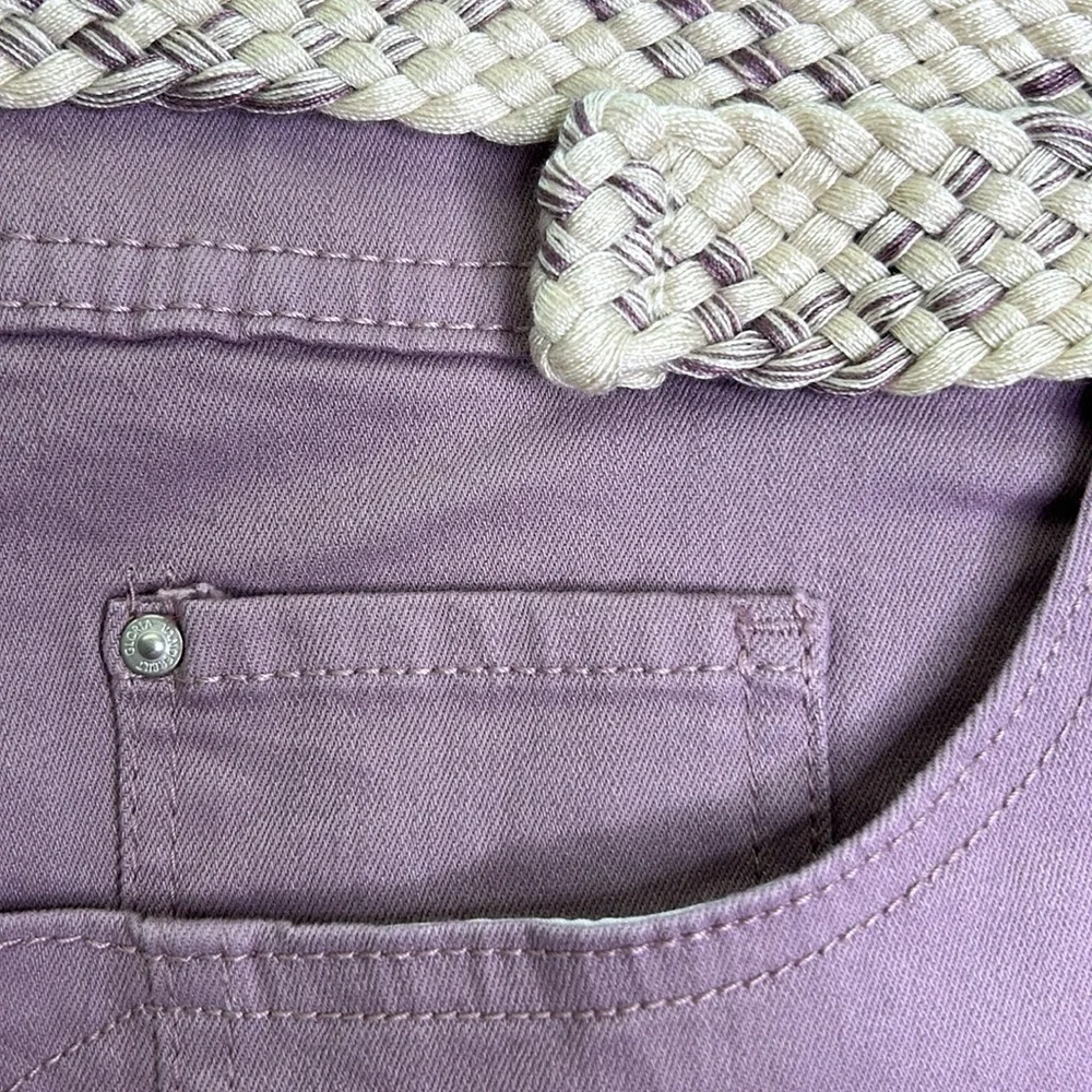 Gloria Vanderbilt Capri Pants - Picture 12 of 15
